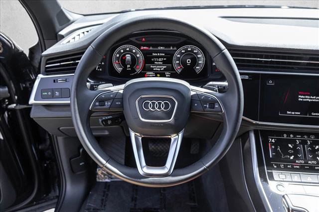 Used 2023 Audi Q7 2.0T Premium Plus w/ Premium Plus Package AWD/4WD image 13