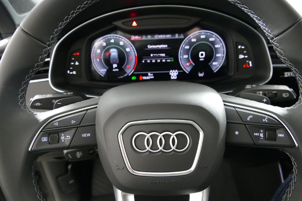 Used 2026 Audi Q7 2.0T Premium w/ Convenience Plus Package AWD/4WD image 21