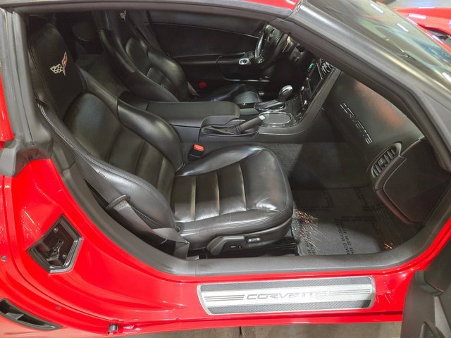 Used 2011 Chevrolet Corvette Grand Sport w/ Preferred Equipment Group image 27