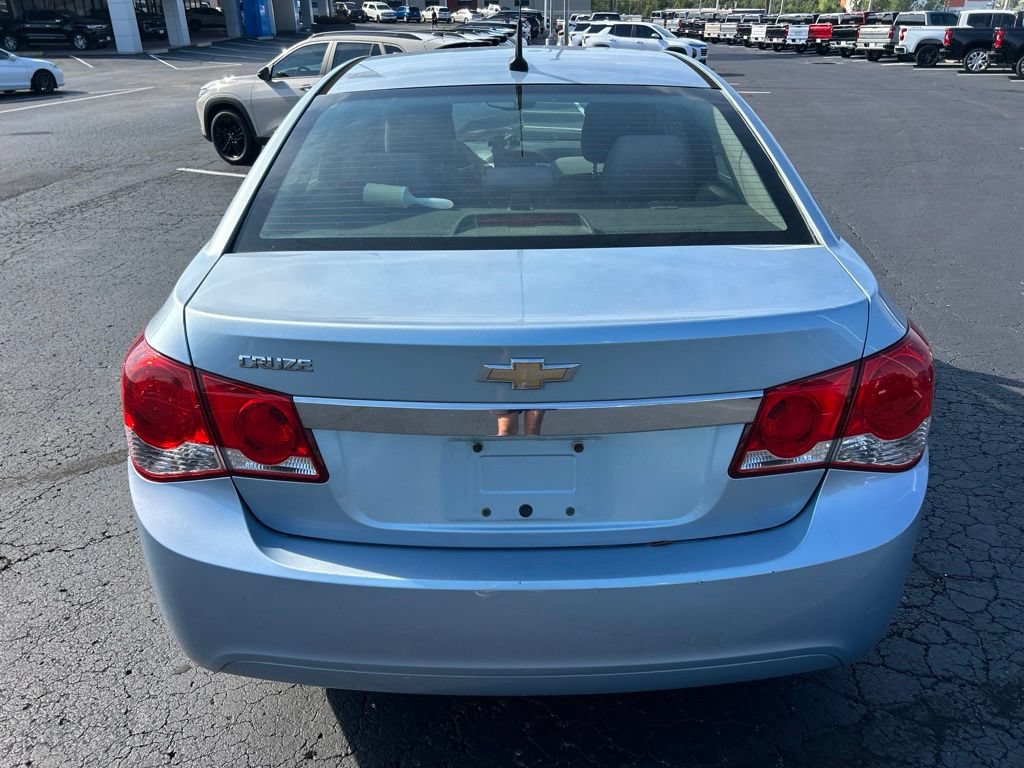 Used 2011 Chevrolet Cruze LS w/ Connectivity Package FWD image 6