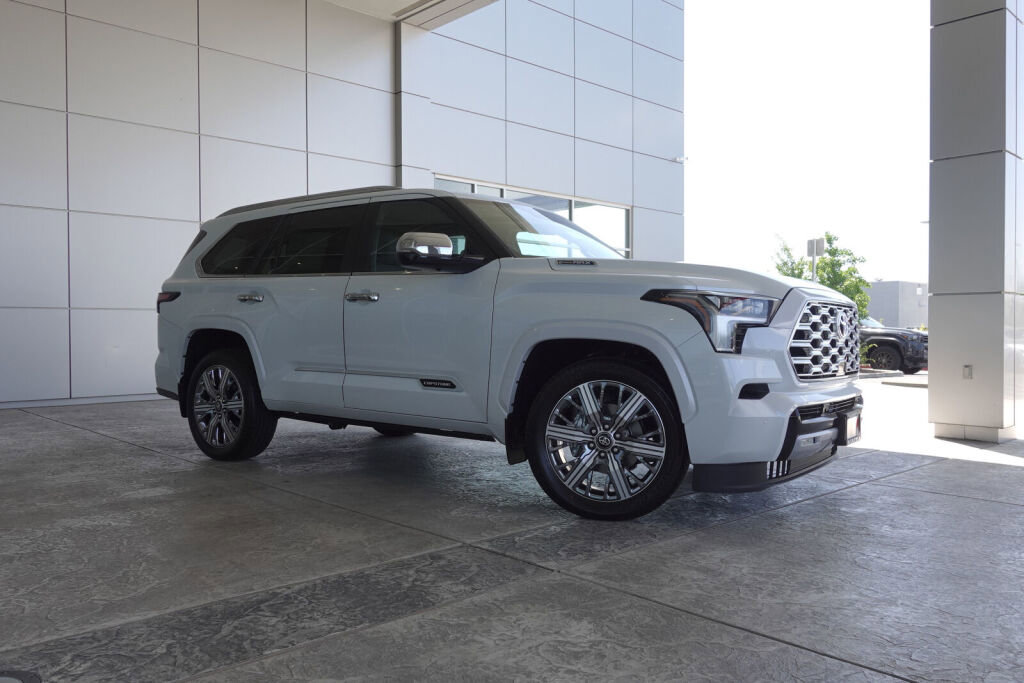 New 2026 Toyota Sequoia Capstone AWD/4WD image 4