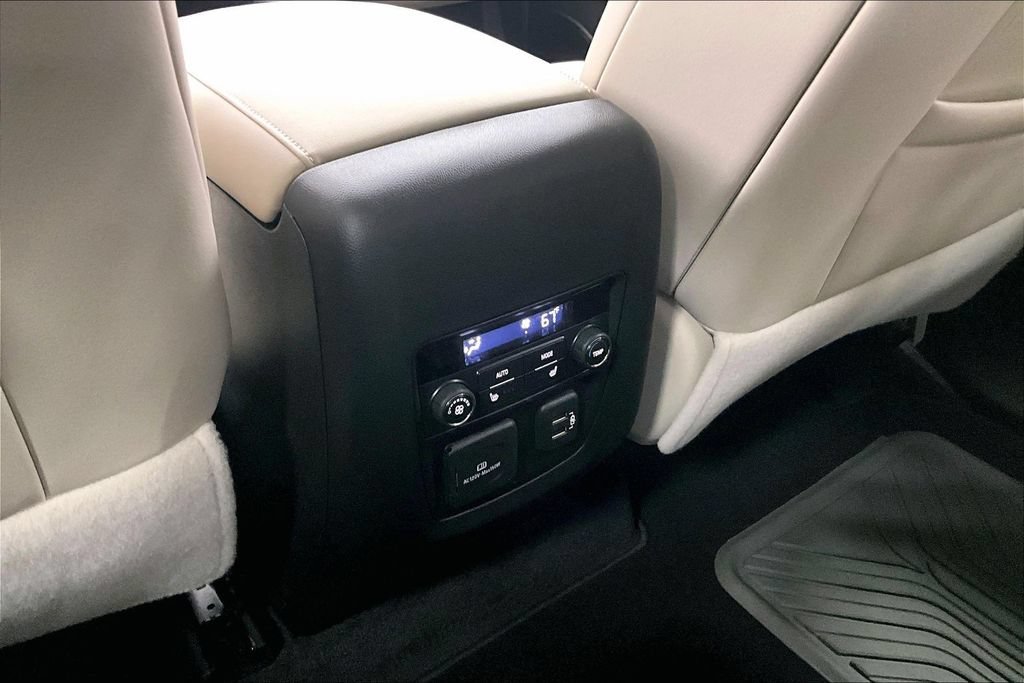 Used 2022 Buick Enclave Premium w/ Surround and Sites Package FWD image 28