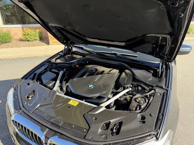 Used 2019 BMW 540i image 22