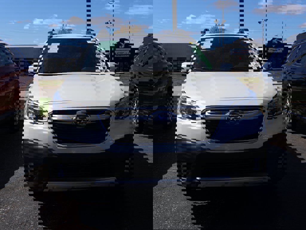 Used 2021 Subaru Outback Limited w/ Popular Package #2 image 3