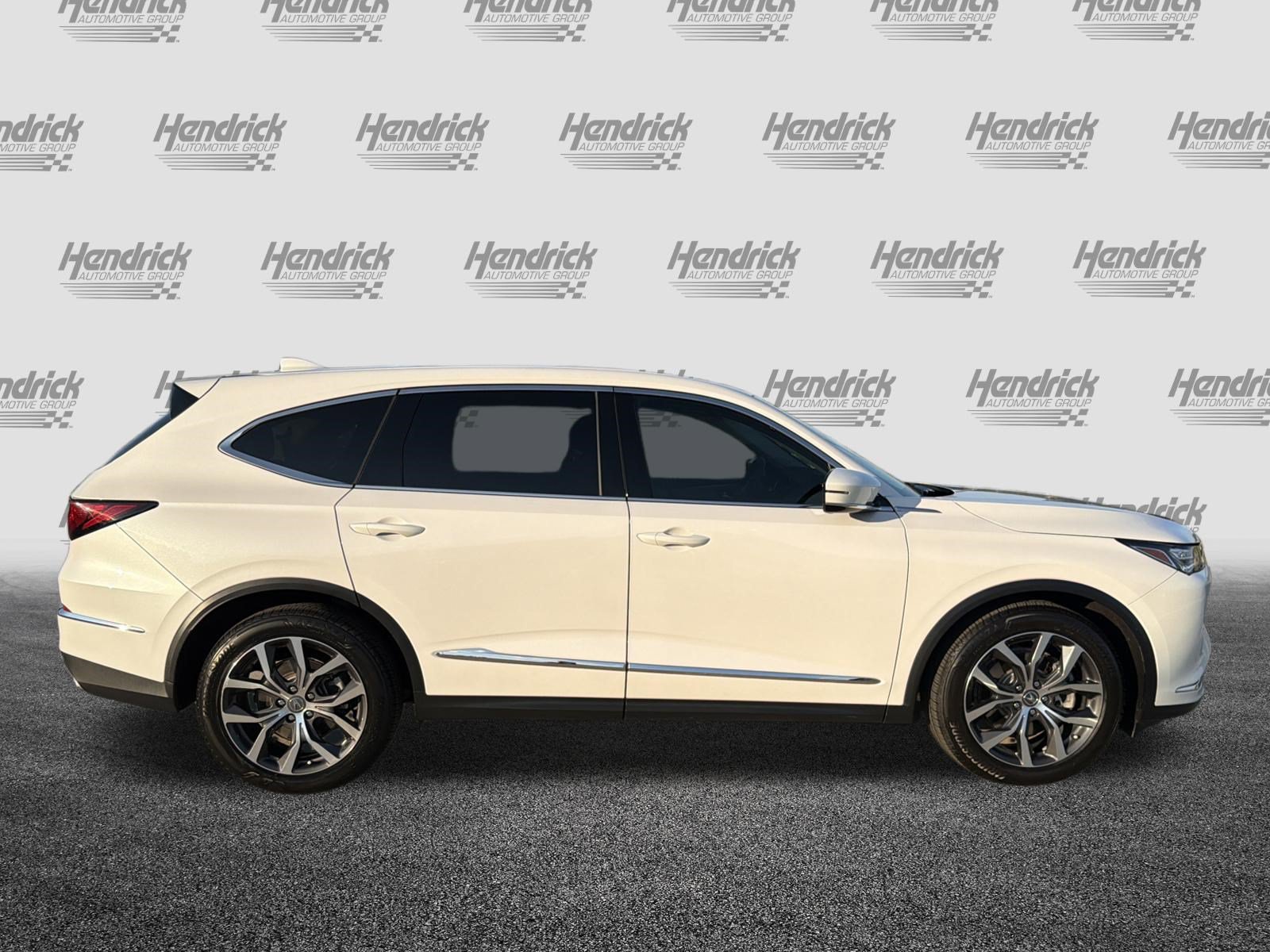 Certified 2024 Acura MDX w/ Technology Package FWD image 11