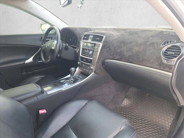 Used 2011 Lexus IS 250 w/ Premium Pkg Value Edition RWD image 18
