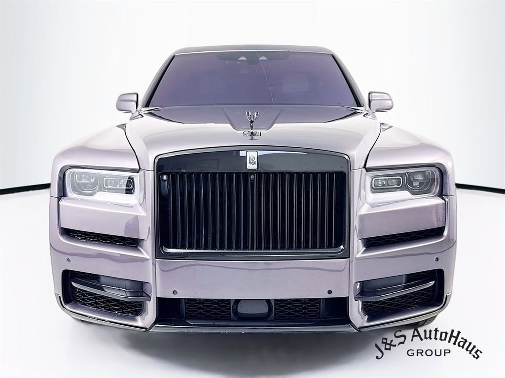 Used 2020 Rolls-Royce Cullinan image 2