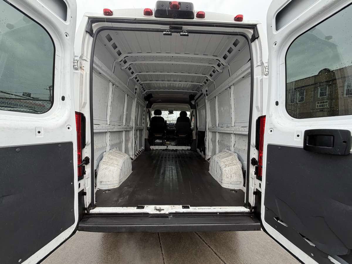 Used 2021 RAM ProMaster 2500 image 14