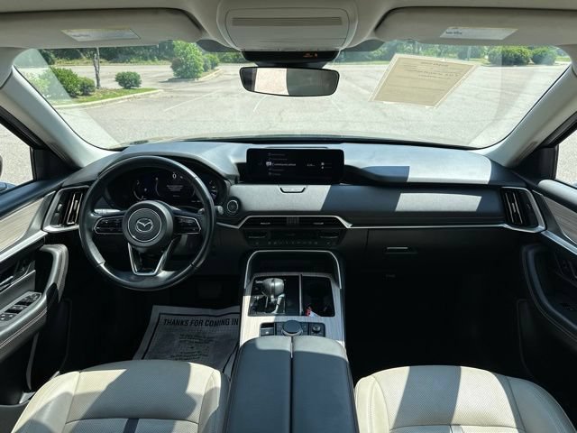 Used 2024 MAZDA CX-90 Plug-In Hybrid w/ Preferred AWD/4WD image 10