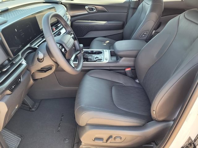 New 2027 Kia Carnival SX w/ Dark Edition Package FWD image 9