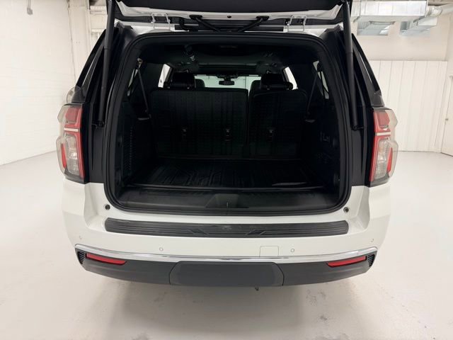 Used 2022 Chevrolet Suburban LT w/ LT Signature Package image 30