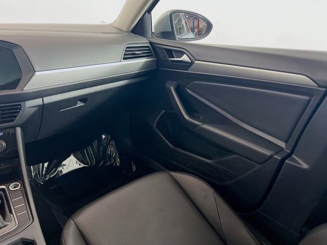 Used 2020 Volkswagen Jetta SE image 20