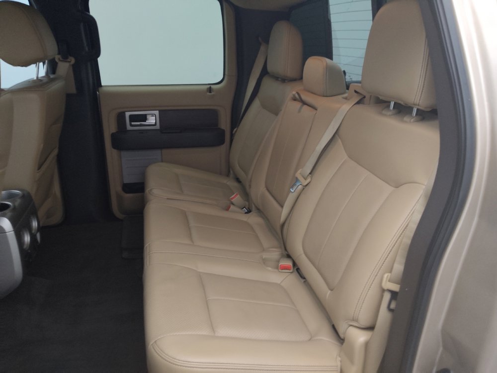 Used 2014 Ford F150 Lariat w/ Lariat Chrome Package RWD image 18