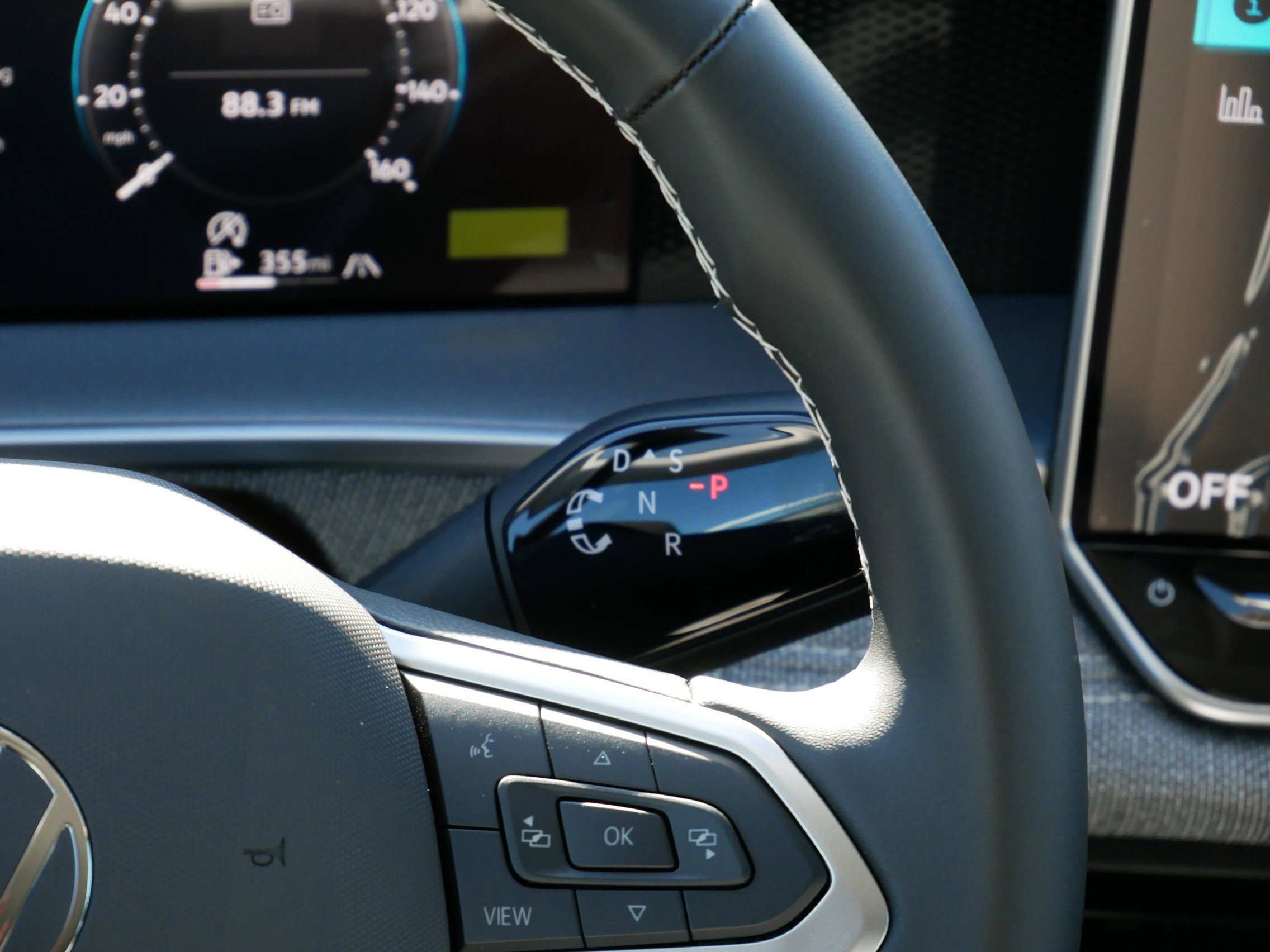 New 2026 Volkswagen Tiguan S image 12