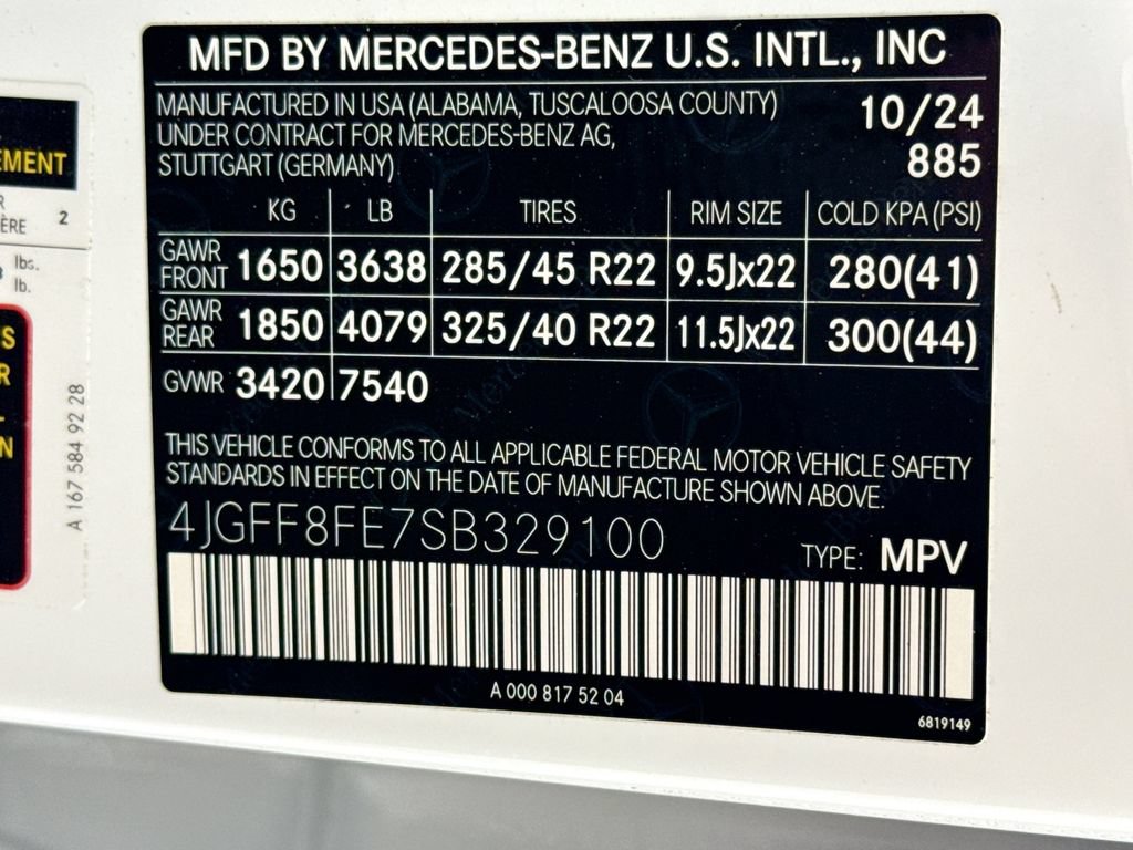 Used 2025 Mercedes-Benz GLS 580 4MATIC image 34