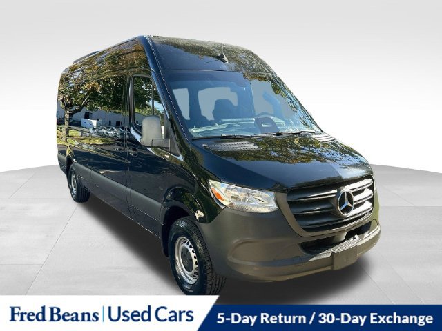 Used 2025 Mercedes-Benz Sprinter 2500 image 1