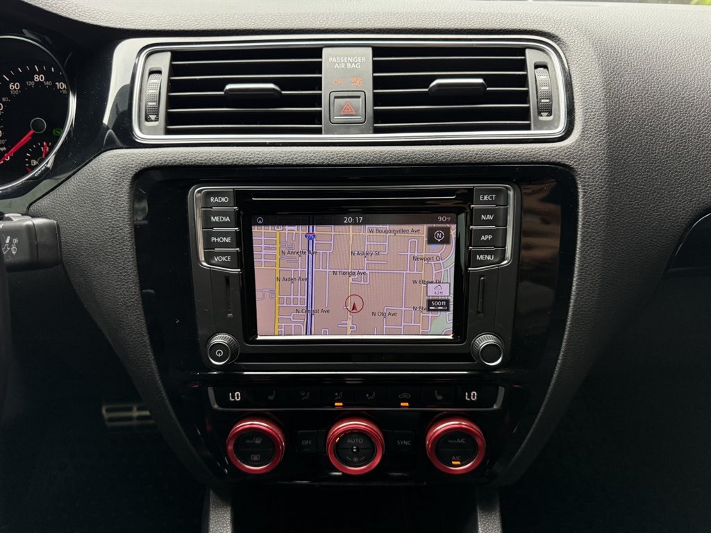 Used 2018 Volkswagen Jetta GLI FWD image 19