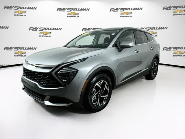 Used 2024 Kia Sportage LX FWD image 3