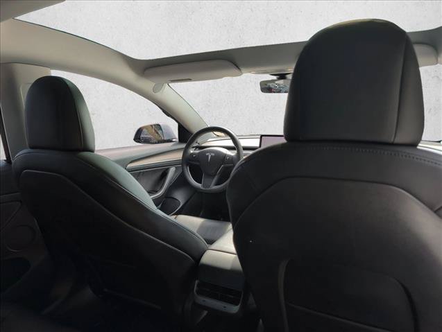 Used 2021 Tesla Model 3 Standard Range Plus RWD image 21