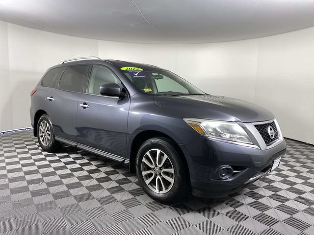 Used 2014 Nissan Pathfinder SV