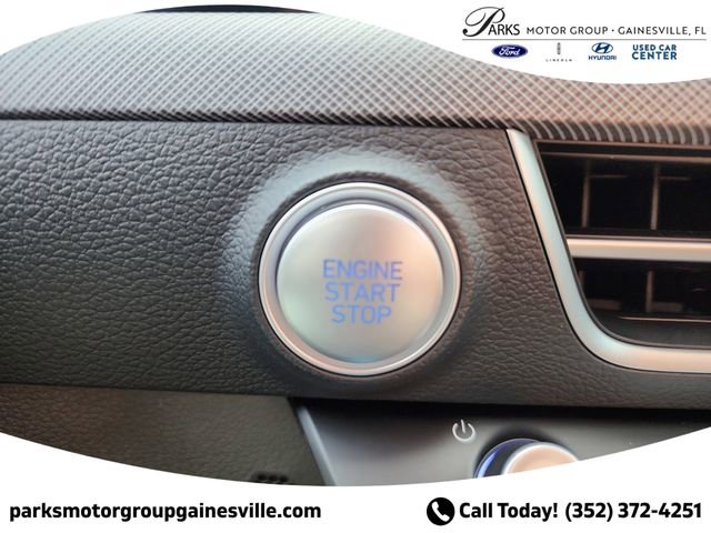 New 2025 Hyundai Sonata Limited FWD image 31