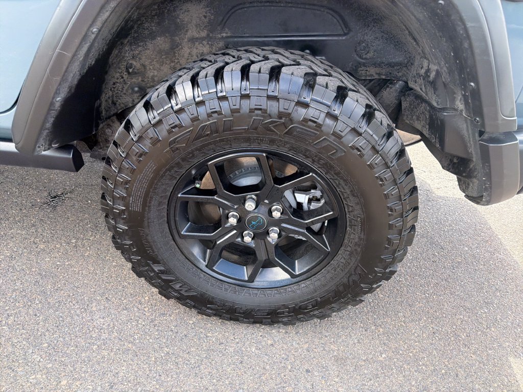 Used 2024 Jeep Wrangler Unlimited AWD/4WD image 32