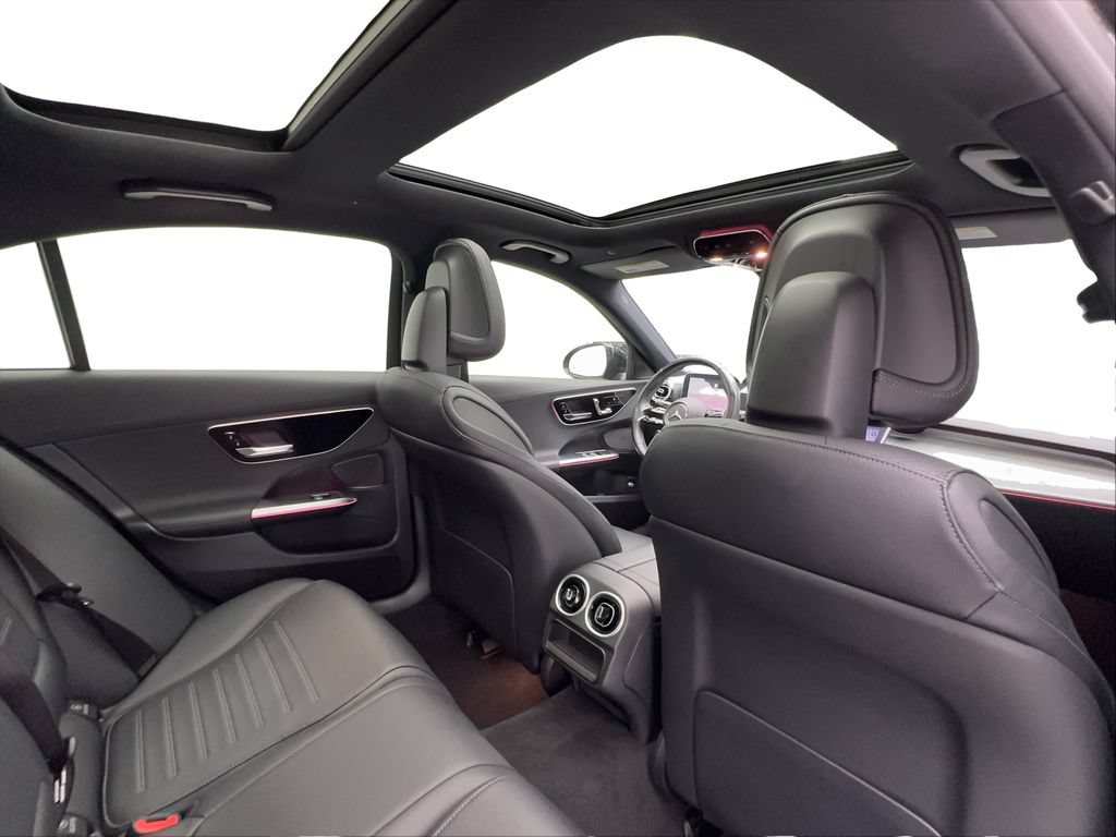 Used 2023 Mercedes-Benz C 300 Sedan image 26