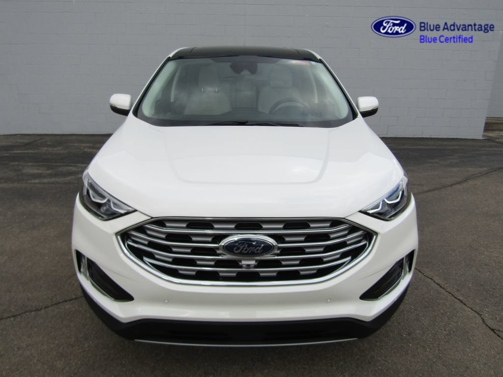 Certified 2024 Ford Edge Titanium AWD/4WD image 4