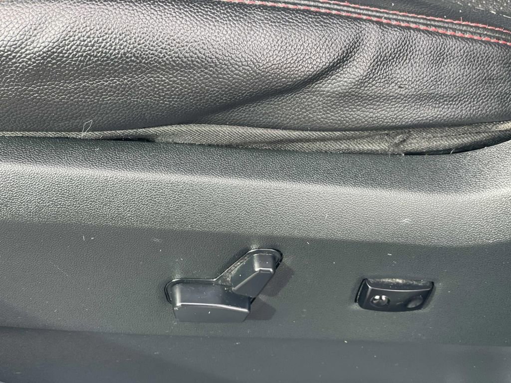 Used 2019 Dodge Grand Caravan GT image 18