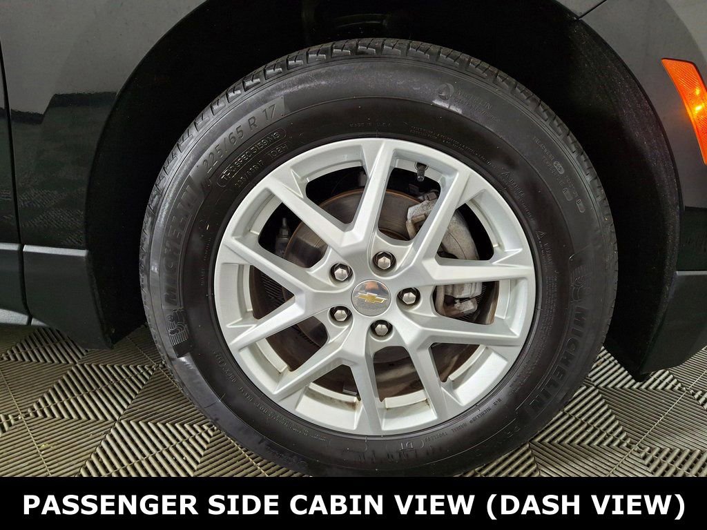 Used 2023 Chevrolet Equinox LT image 31
