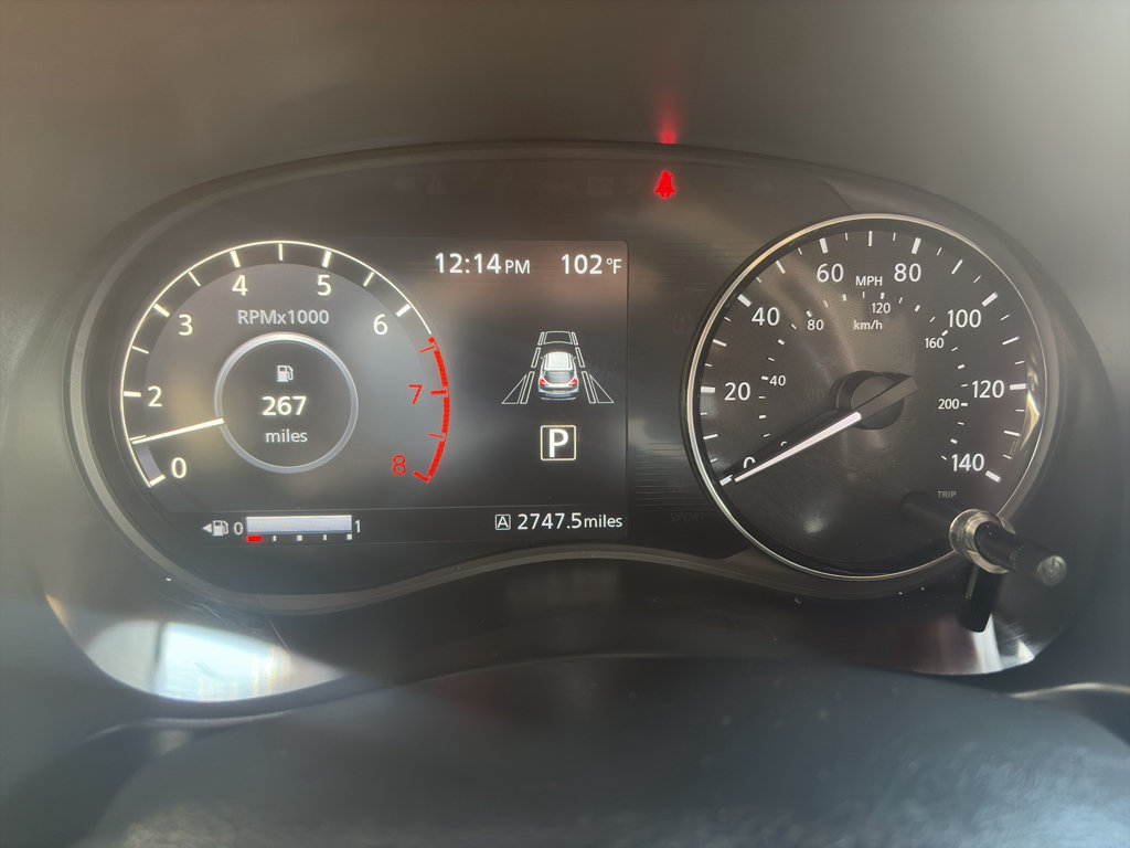 Used 2023 Nissan Kicks SR w/ SR Premium Package FWD image 12