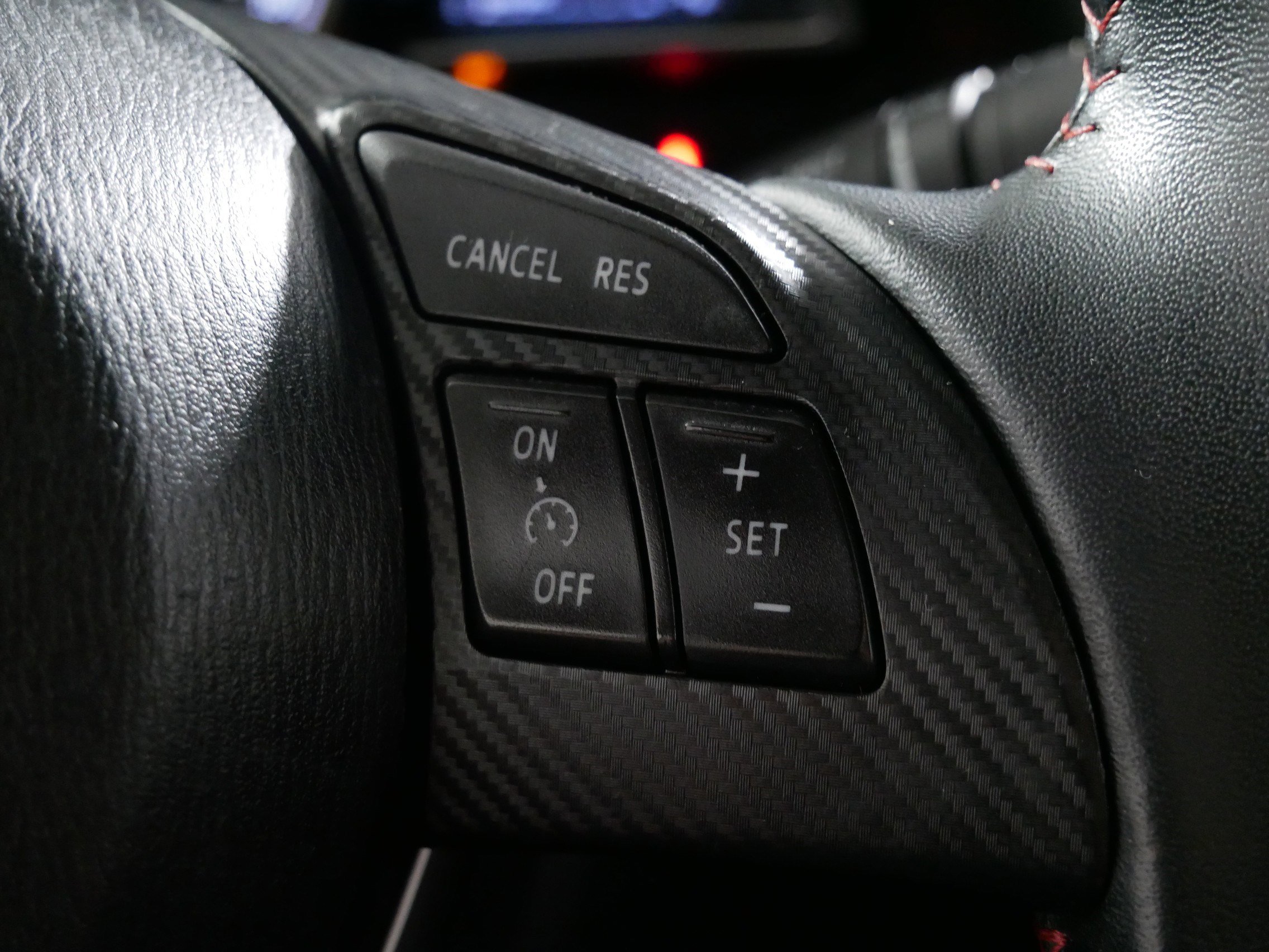 Used 2014 MAZDA MAZDA3 i Touring image 28