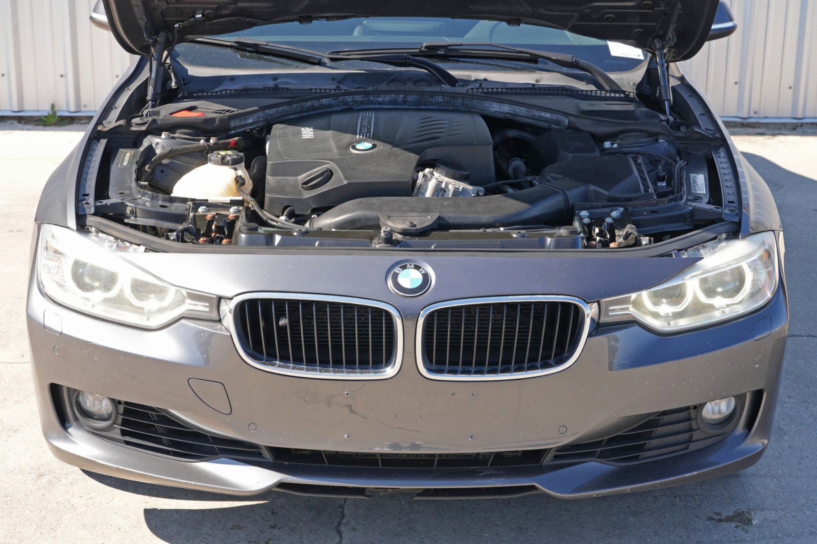 Used 2015 BMW 335i xDrive Sedan AWD/4WD image 7