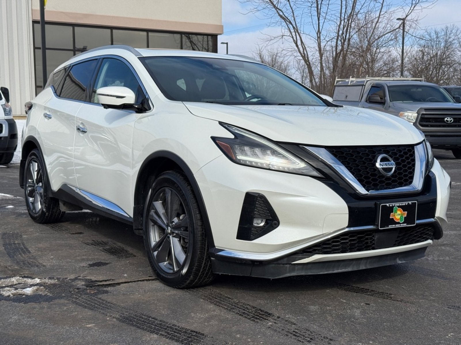 Used 2022 Nissan Murano Platinum image 2