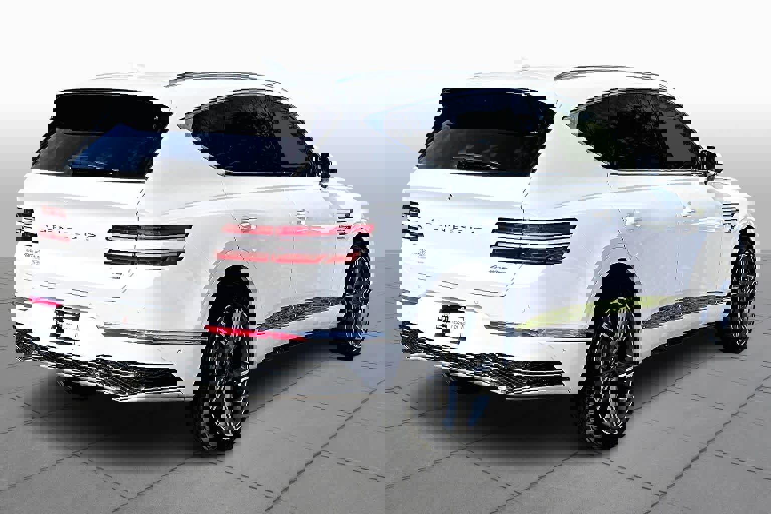 Used 2025 Genesis GV80 3.5T Prestige image 13