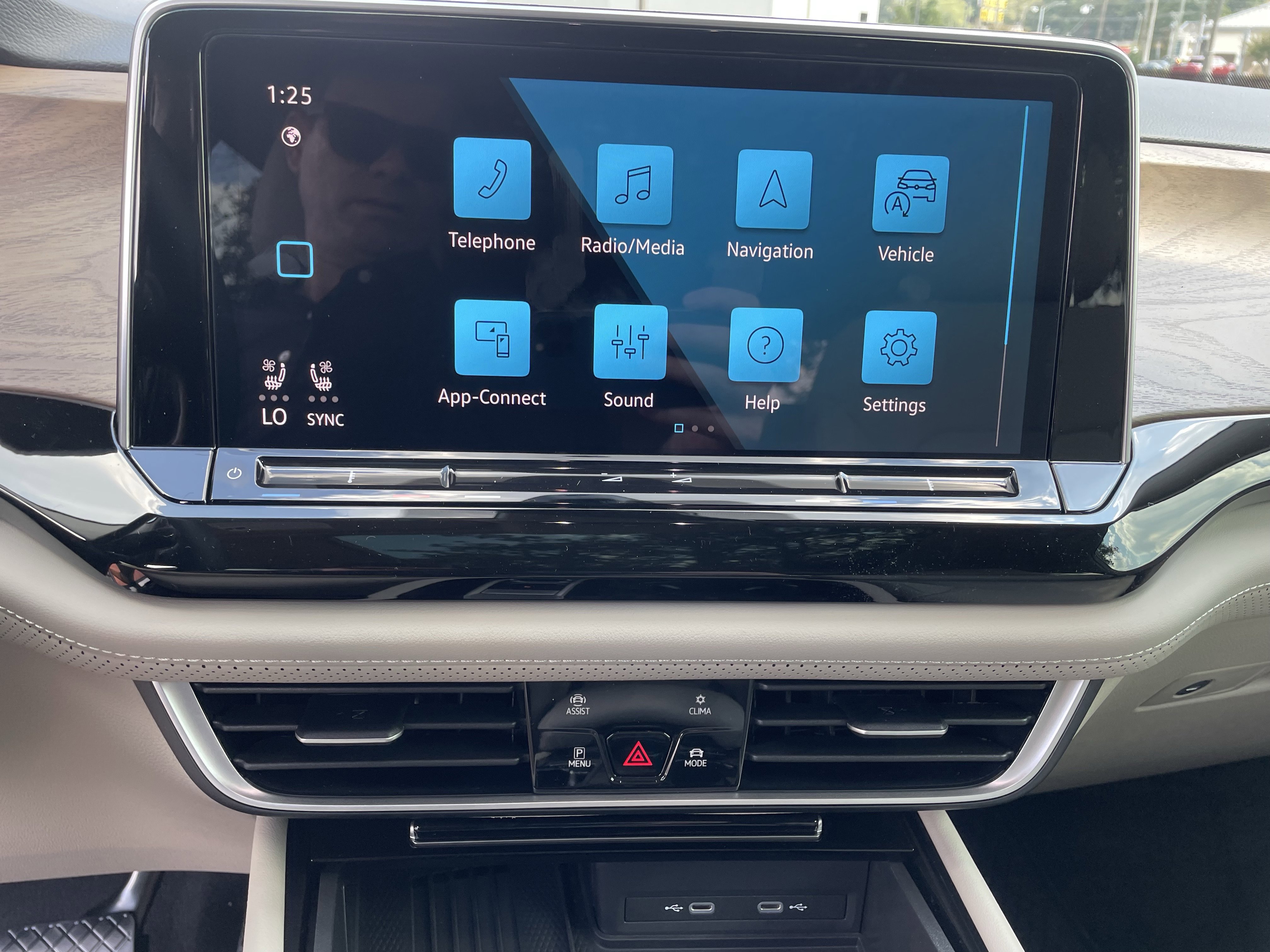 New 2026 Volkswagen Atlas SE image 20