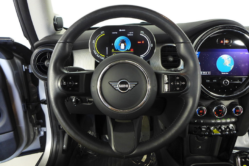 Certified 2024 MINI Cooper SE FWD image 26