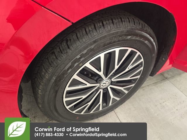 Used 2021 Volkswagen Jetta S image 32