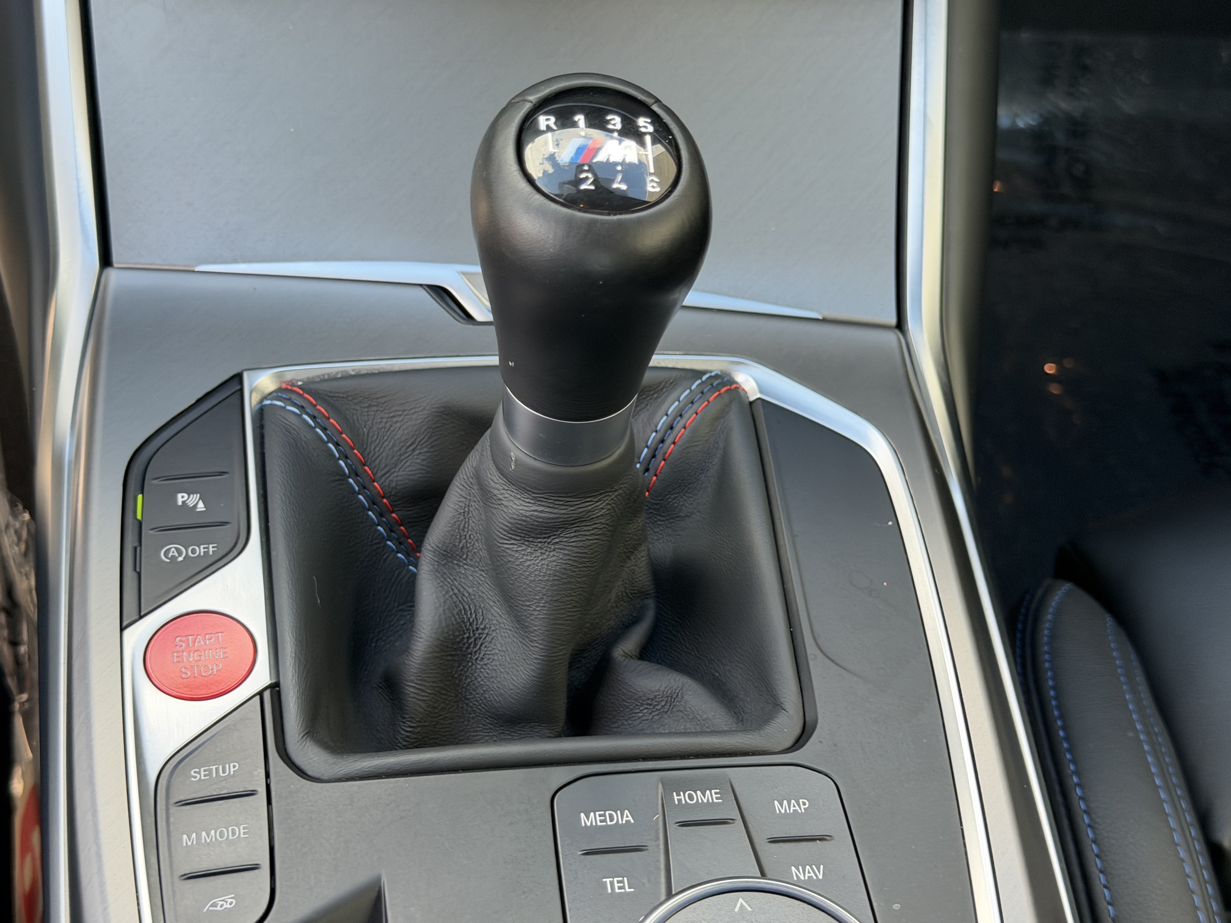 Used 2025 BMW M2 RWD image 28