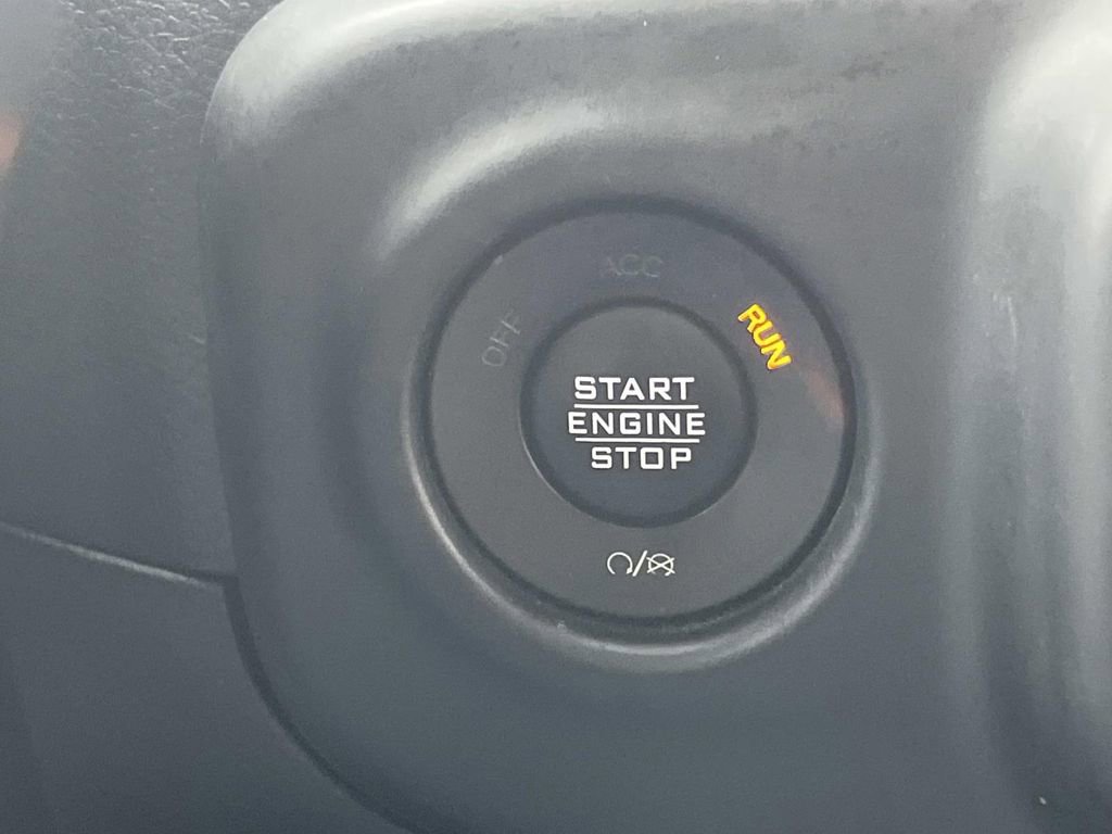 Used 2021 Jeep Gladiator Overland image 27