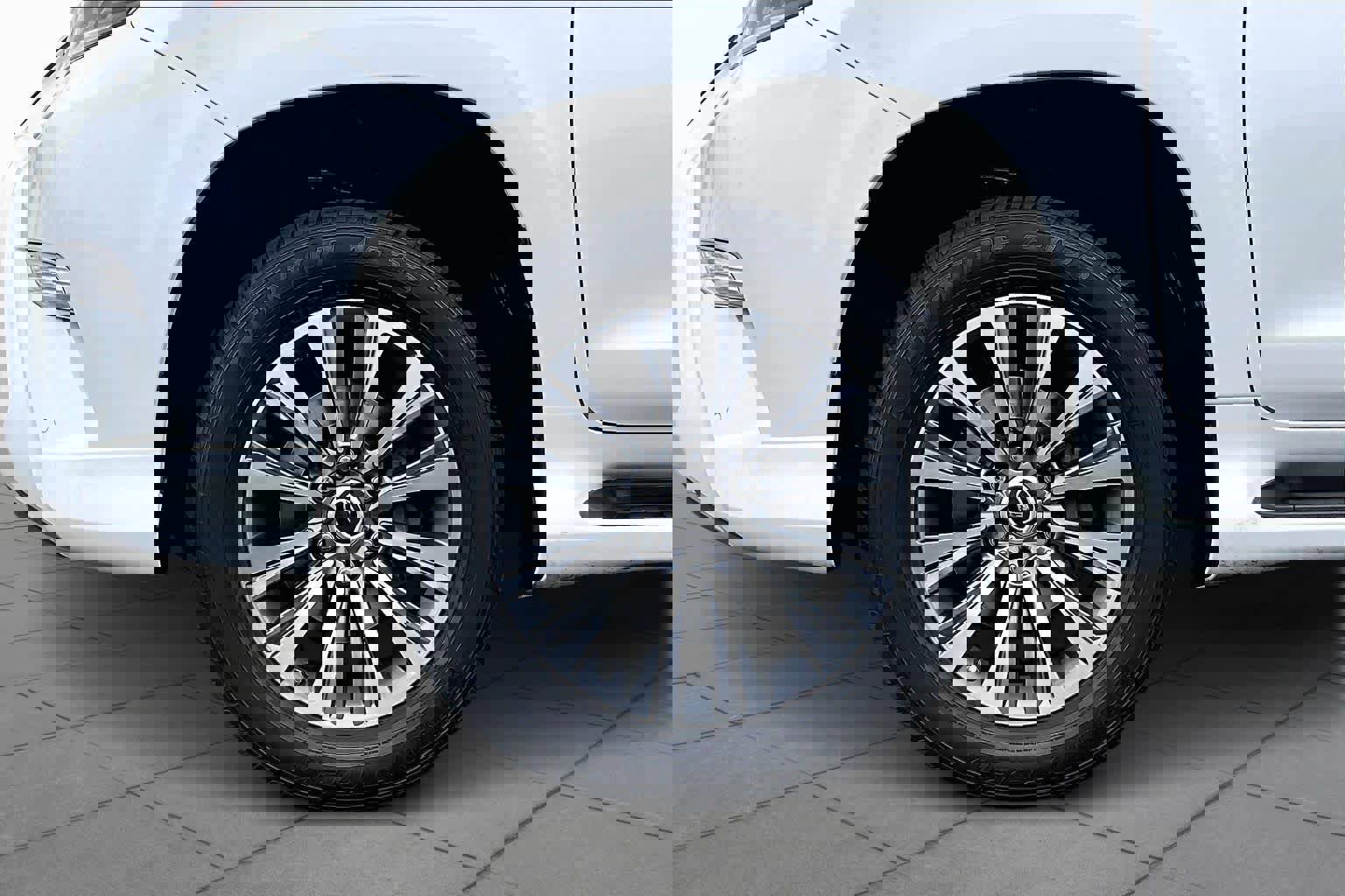 Used 2020 Lexus GX 460 Luxury w/ Off Road Package image 10