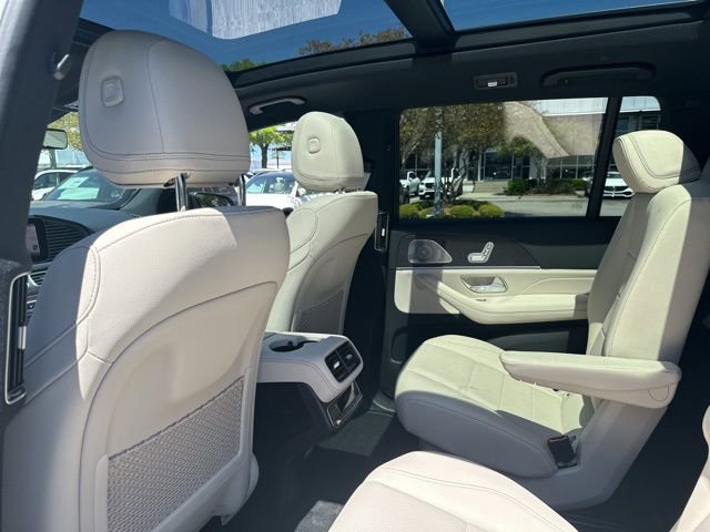 Used 2025 Mercedes-Benz GLS 450 4MATIC image 22