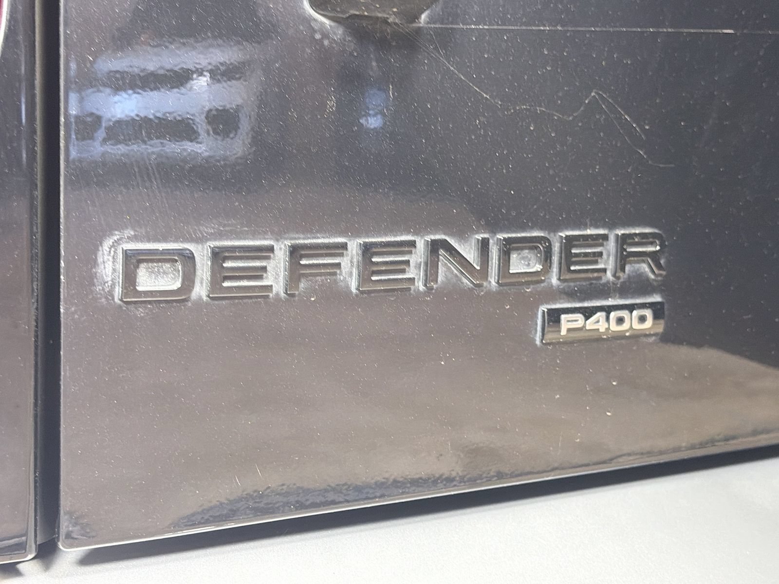 Certified 2023 Land Rover Defender 110 SE AWD/4WD image 31