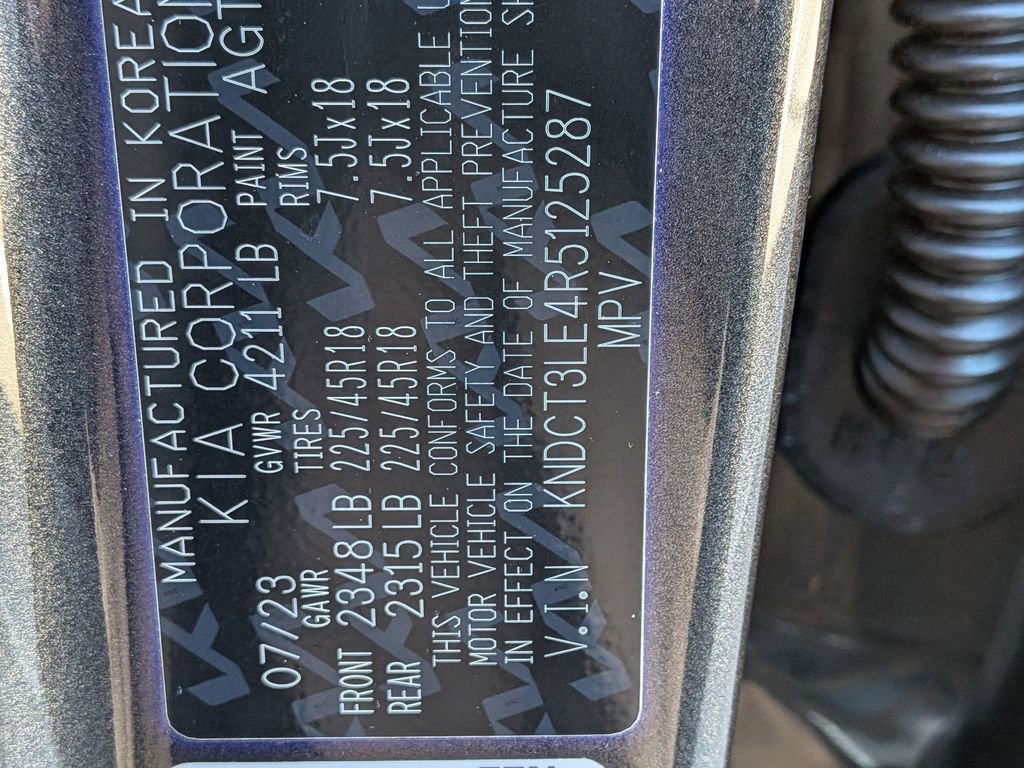 Certified 2024 Kia Niro SX Touring image 31