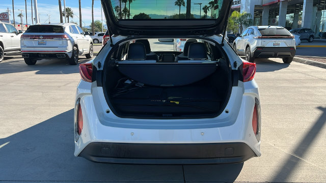 Used 2018 Toyota Prius Prime Advanced w/ Carpet Mat Package FWD image 24