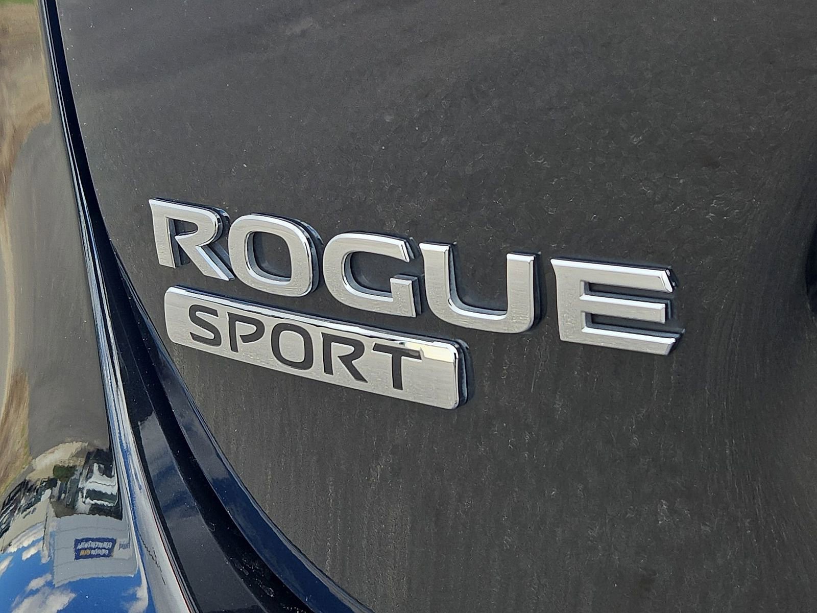 Used 2021 Nissan Rogue Sport SL w/ Premium Package image 30