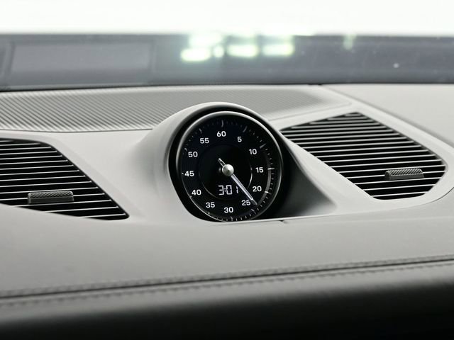 New 2026 Porsche Cayenne E-Hybrid image 11