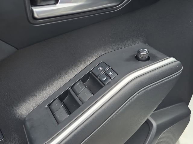 Used 2021 Toyota Highlander XLE image 20