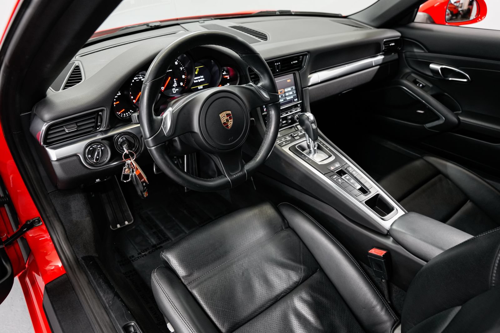 Used 2014 Porsche 911 Carrera RWD image 9