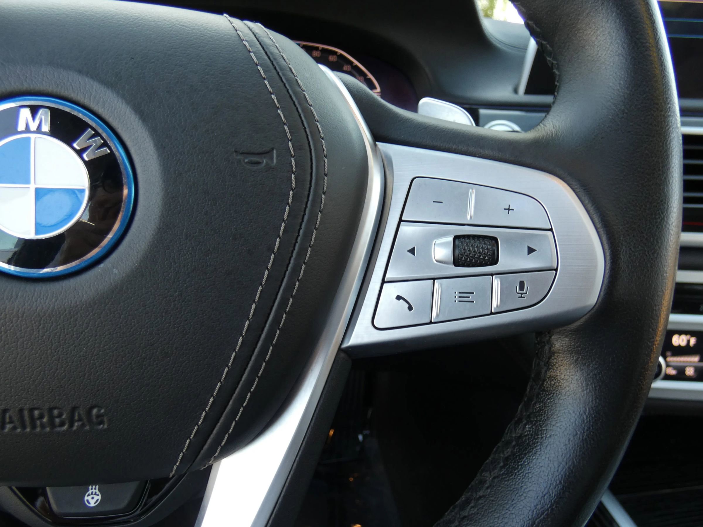 Used 2022 BMW 745e xDrive image 66